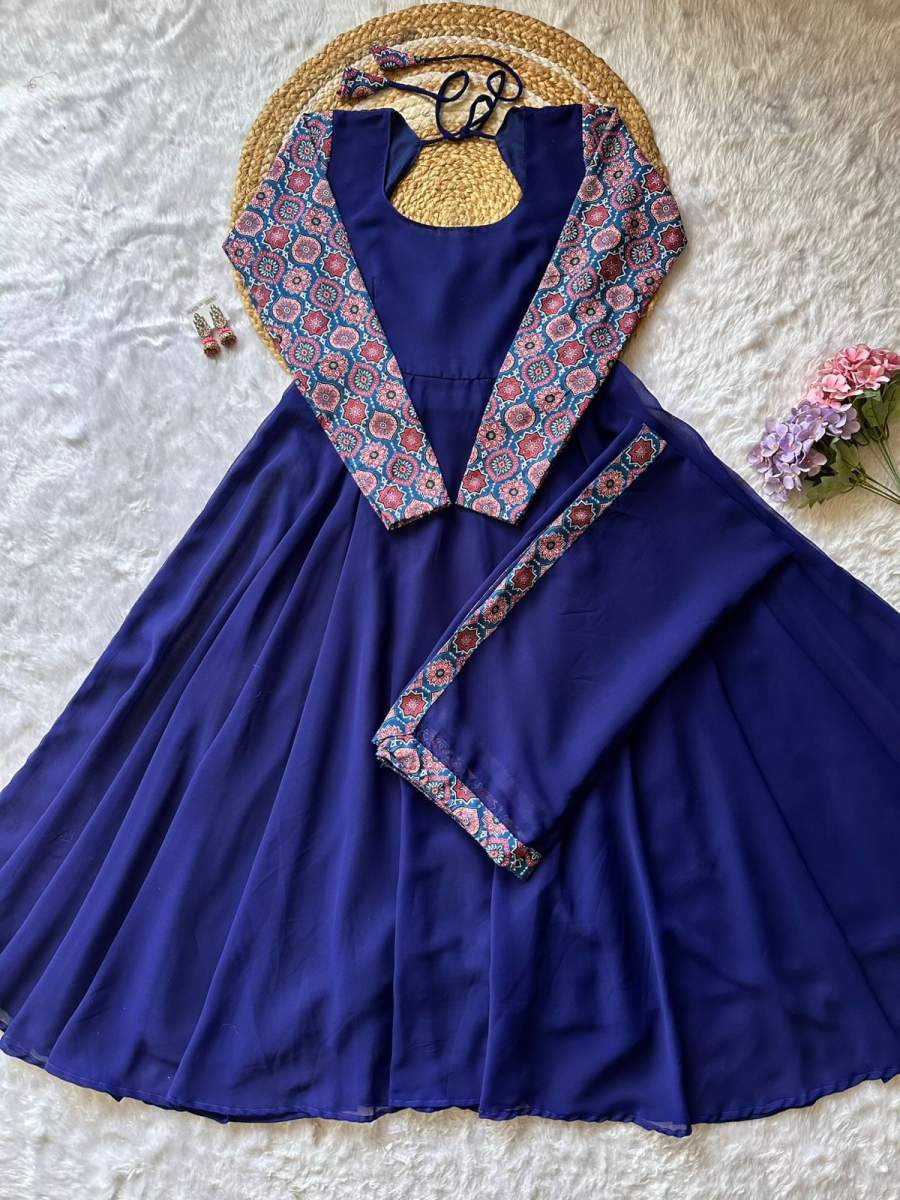 3RICH LOOK GEORGETTE DIGITAL PRINT WORK GOWN WITH DUPATTA FESTIVE WEAR WHOLESALE PRICE ETHNIC GARMENT (10)