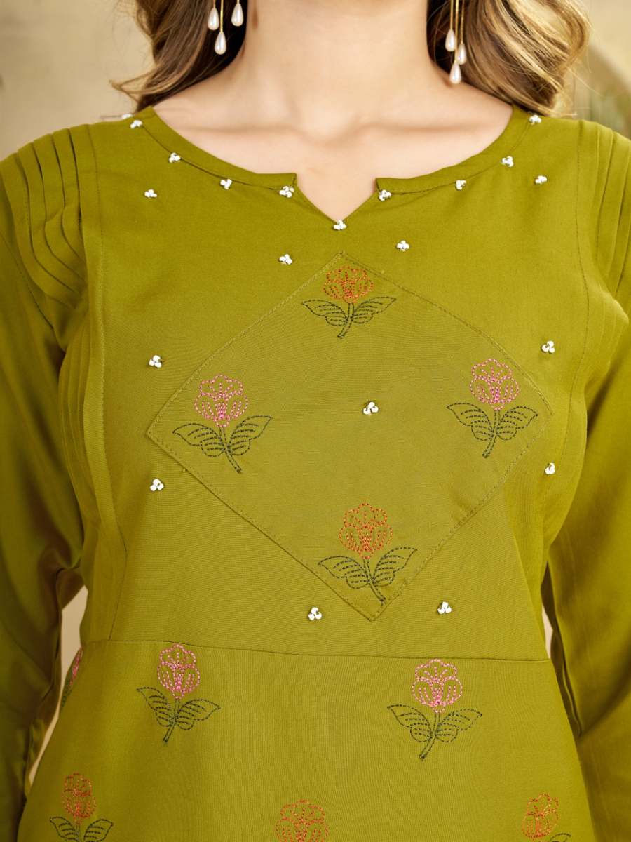 4FANCY RAYON MULTI EMBROIDERY THREAD WITH HAND WORK CO-ORD SET FESTIVE WEAR WHOLESALE PRICE ETHNIC GARMENT (38)