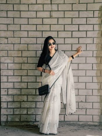 FANCY LINEN COTTON FLOWERS DIGITAL PRINTED WORK SAREE WITH UNSTITCHED BLOUSE WHITE AND BLACK