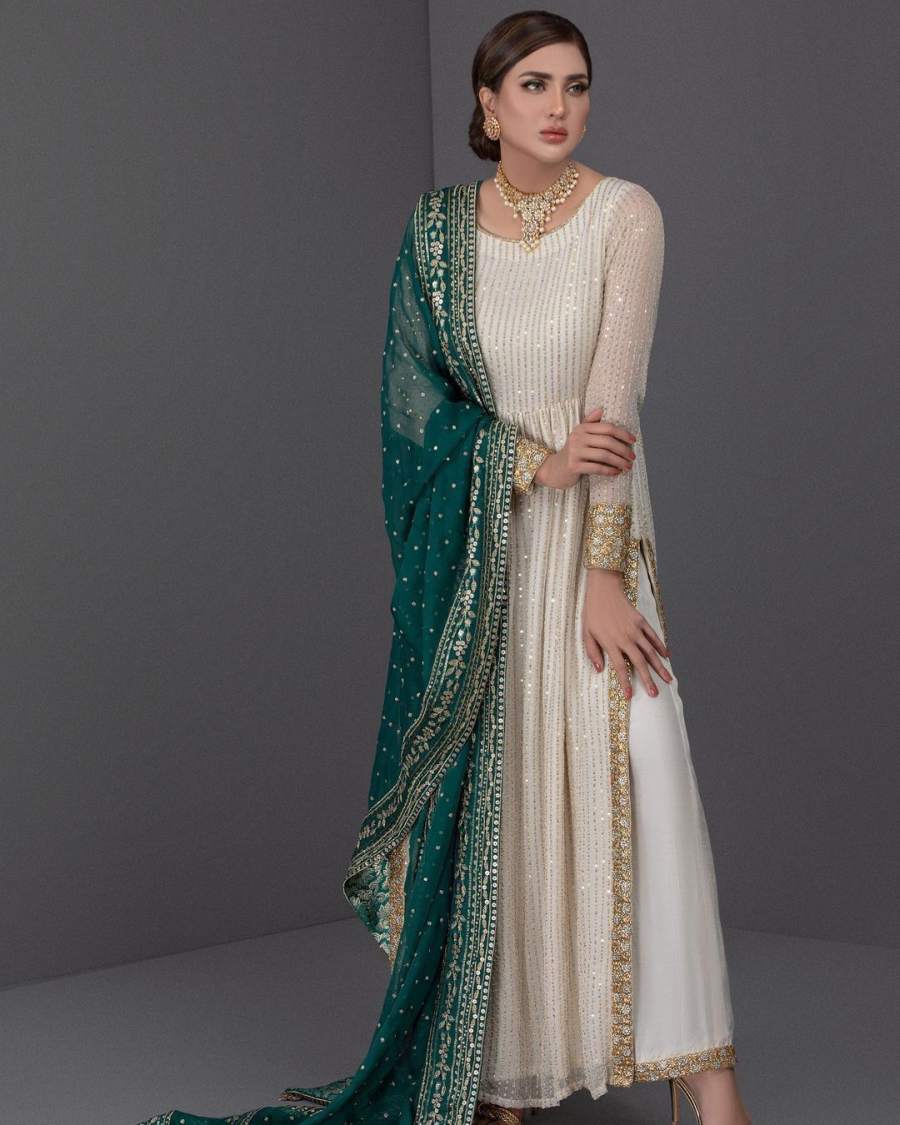 ATTRACTIVE GEORGETTE EMBROIDERY SEQUENCE WORK KURTI PALAZZO WITH DUPATTA FESTIVE WEAR WHOLESALE PRICE ETHNIC GARMENT (2)
