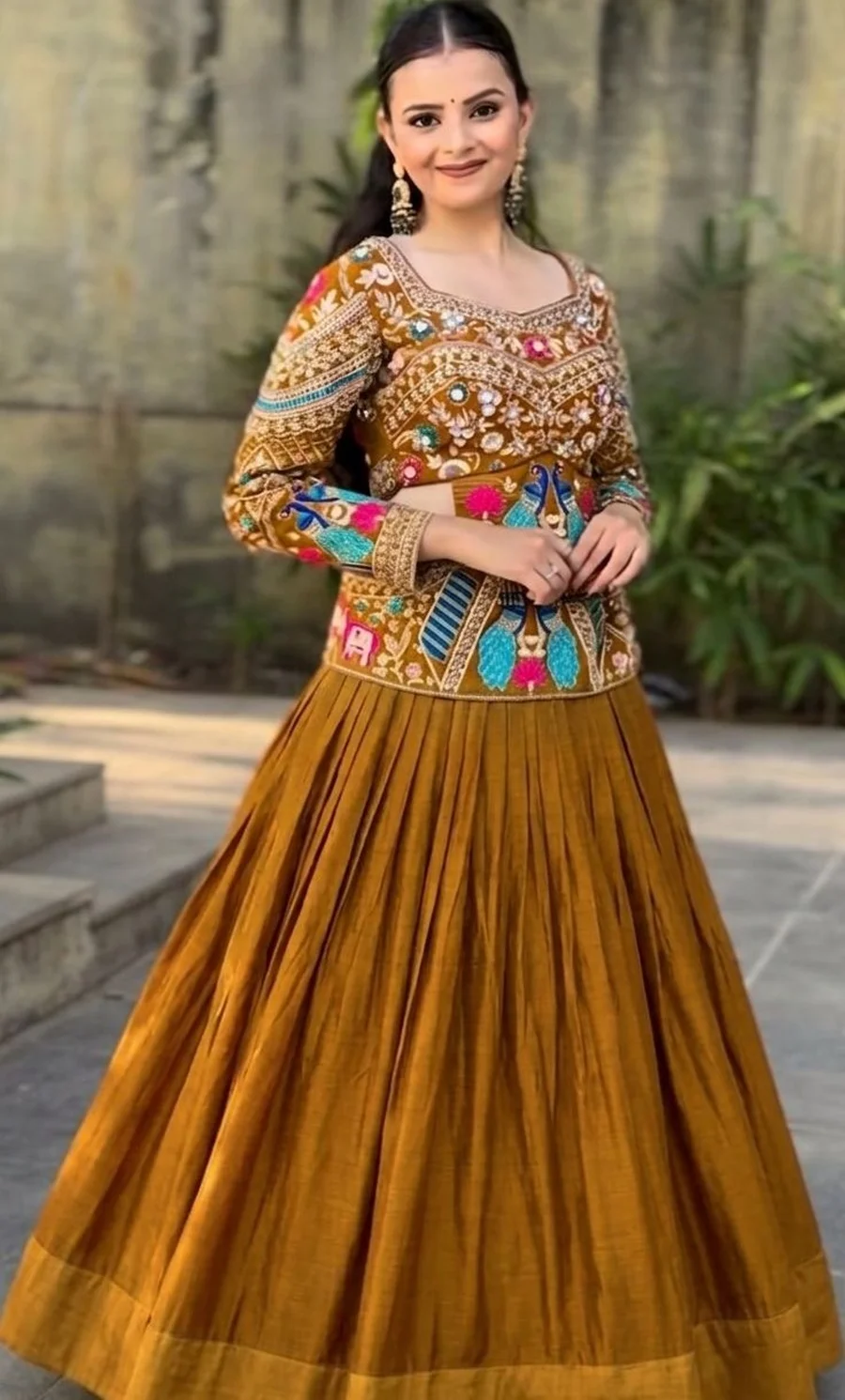 DESIGNER CHINON EMBROIDERY THREAD & SEQUENCE WORK LEHENGA CHOLI WEDDING WEAR WHOLESALE PRICE ETHNIC GARMENT (6)
