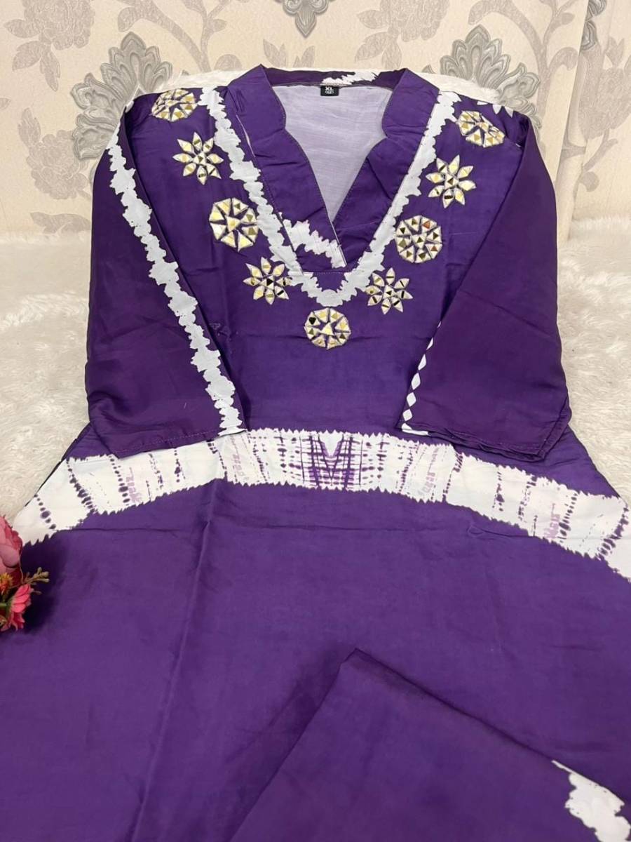 FANCY BURBERRY SILK HANDWORK CO-ORD SET DAILY WEAR WHOLESALE PRICE ETHNIC GARMENT (6)