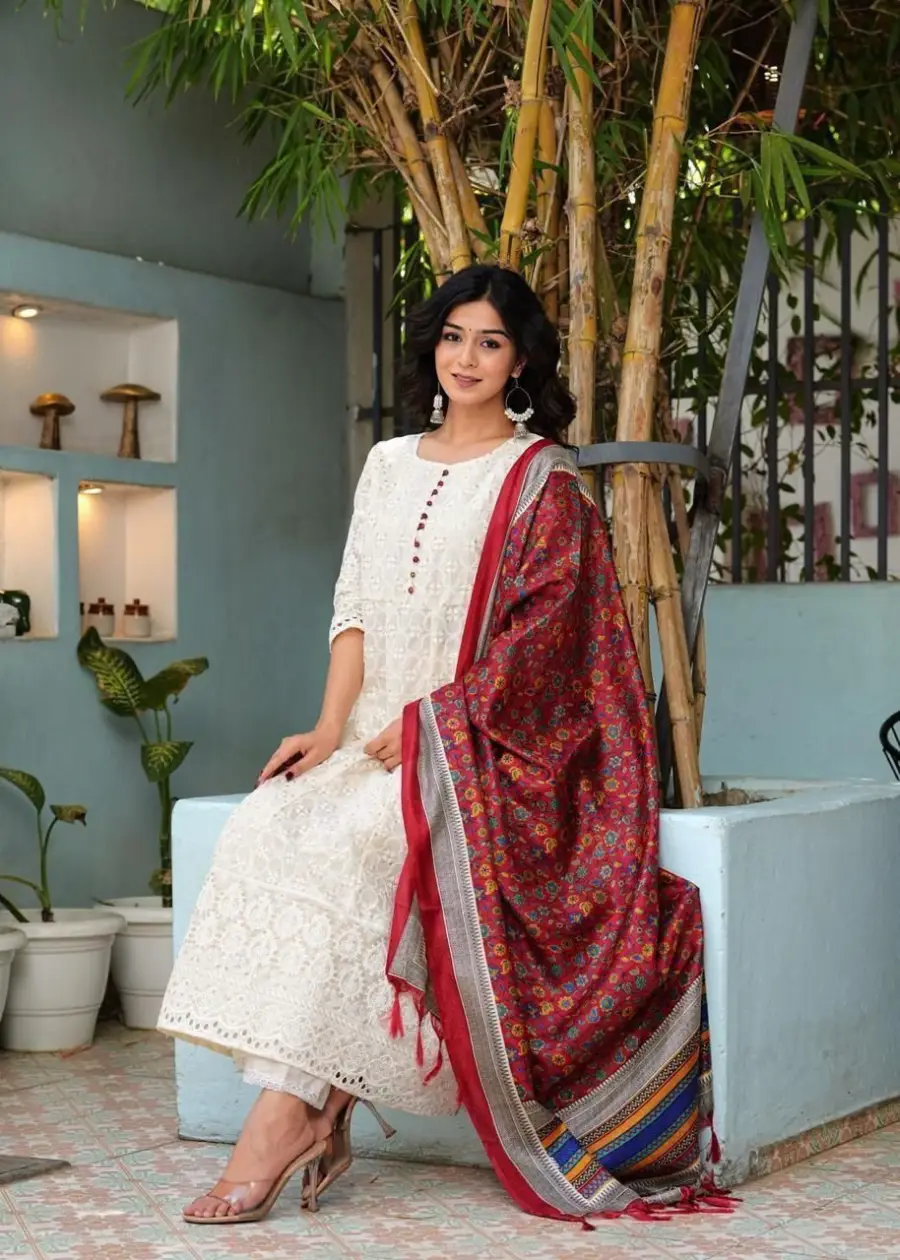 FANCY COTTON CHIKANKARI WORK TOP BOTTOM WITH DUPATTA FESTIVE WEAR WHOLESALE PRICE ETHNIC GARMENT (15)