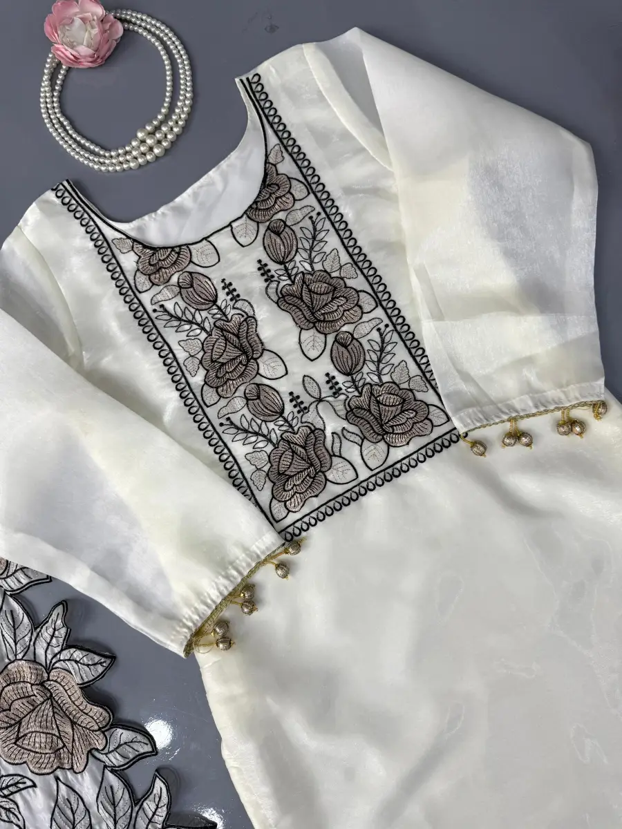 FANCY JMC SILK THREAD WITH FANCY LACE WORK TOP BOTTOM WITH DUPATTA FESTIVE WEAR WHOLESALE PRICE ETHNIC GARMENT (1)