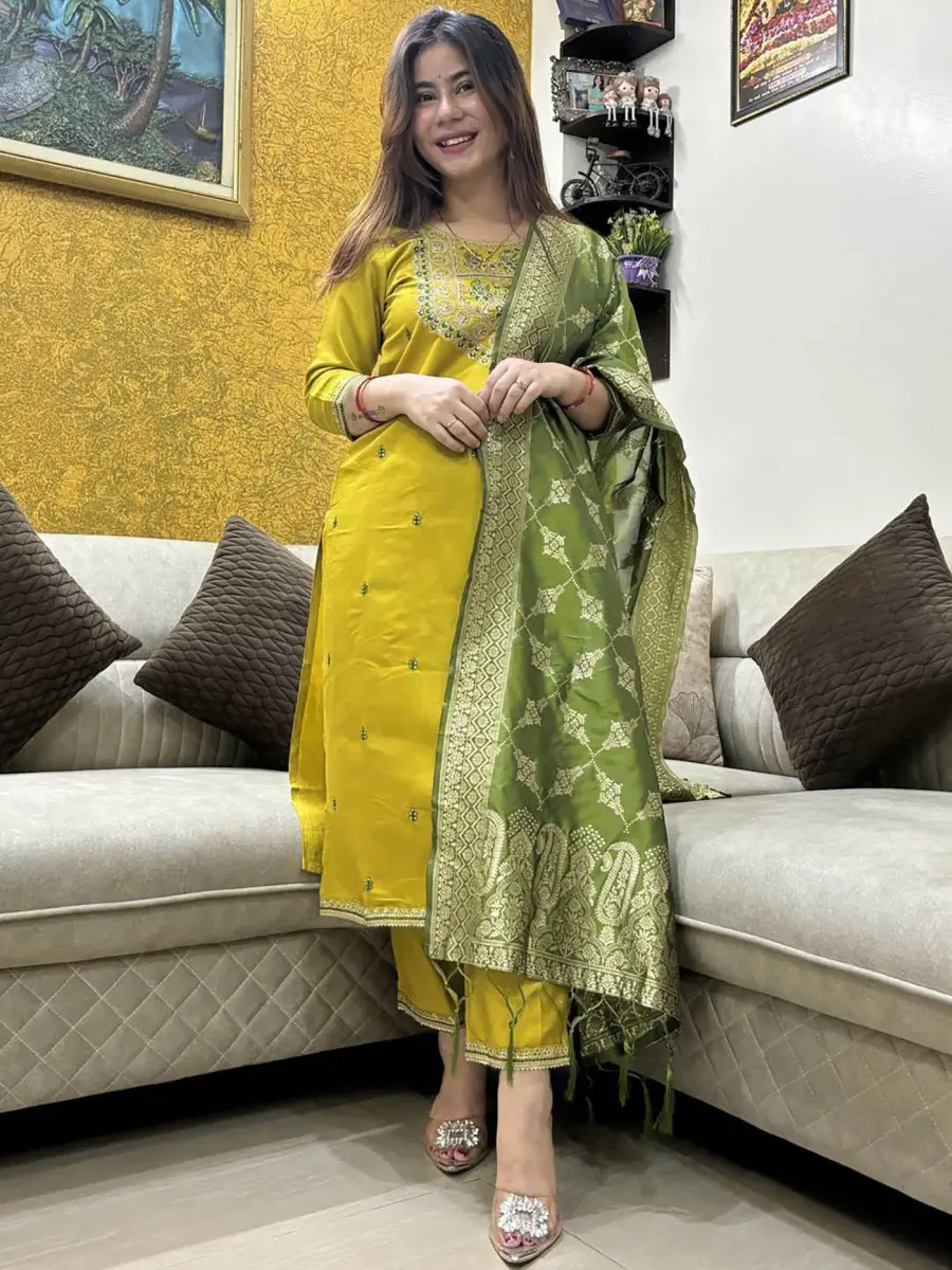 FANCY TESLA EMBROIDERED WORK TOP BOTTOM WITH DUPATTA FESTIVE WEAR WHOLESALE PRICE ETHNIC GARMENT (2)