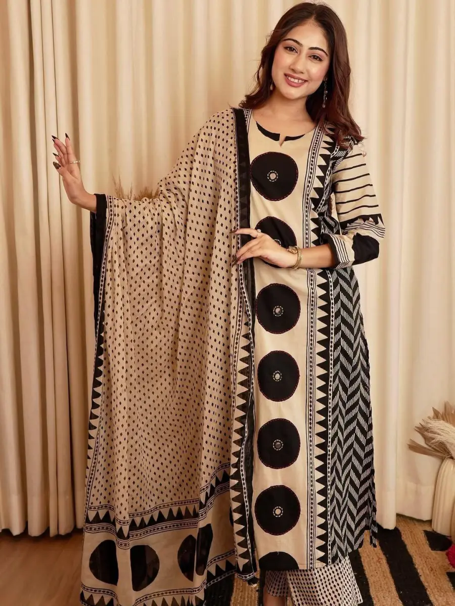 MODERN COTTON AJRAKH MOTIFS PRINT WITH MIRROR AND KANTHA WORK TOP BOTTOM WITH DUPATTA DAILY WEAR WHOLESALE PRICE ETHNIC GARMENT (2)