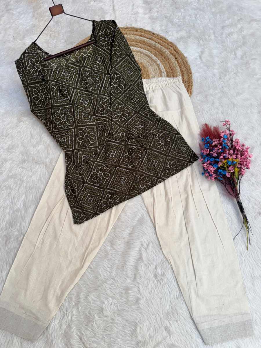 MODERN COTTON BANDHEJ PRINT WORK TOP PATIYALA SET DAILY WEAR WHOLESALE PRICE ETHNIC GARMENT (13)
