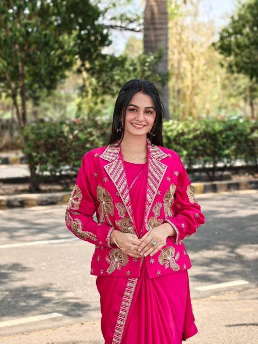 MODERN CREPE SATIN EMBROIDERY WORK READY TO WEAR SAREE WITH STITCHED BLOUSE AND KOTI PARTY WEAR WHOLESALE PRICE ETHNIC GARMENT (3)