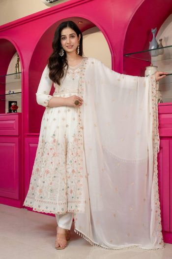 MODERN FAUX BLOOMING SEQUENCE & ZARI THREAD EMBROIDERY WORK GOWN BOTTOM WITH DUPATTA WHITE