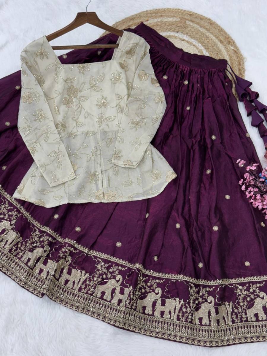 MODERN FENDY SILK PIPE & ZARI EMBROIDERED WORK LEHENGA CHOLI SET FESTIVE WEAR WHOLESALE PRICE ETHNIC GARMENT (16)