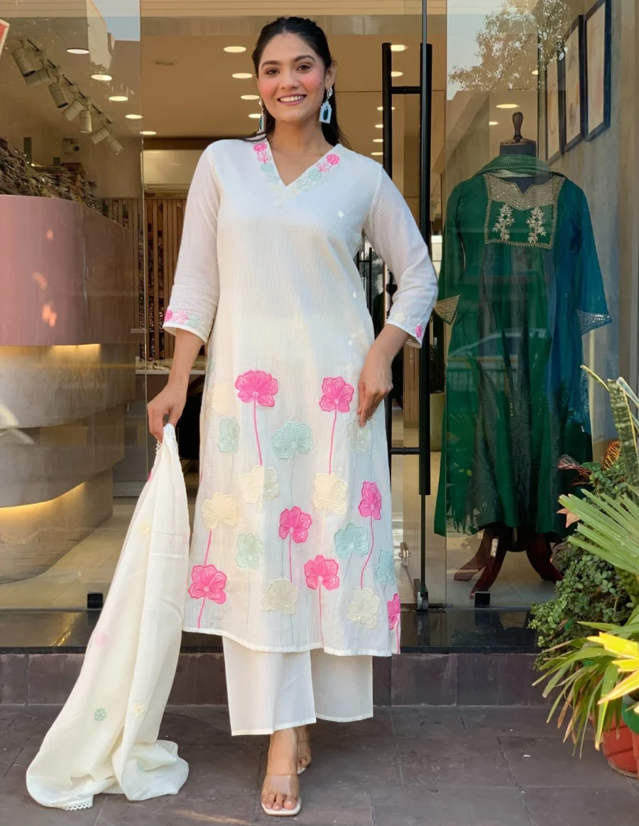 MODERN RAYON COTTON EMBROIDERY WORK TOP BOTTOM WITH DUPATTA DAILY WEAR WHOLESALE PRICE ETHNIC GARMENT (4)