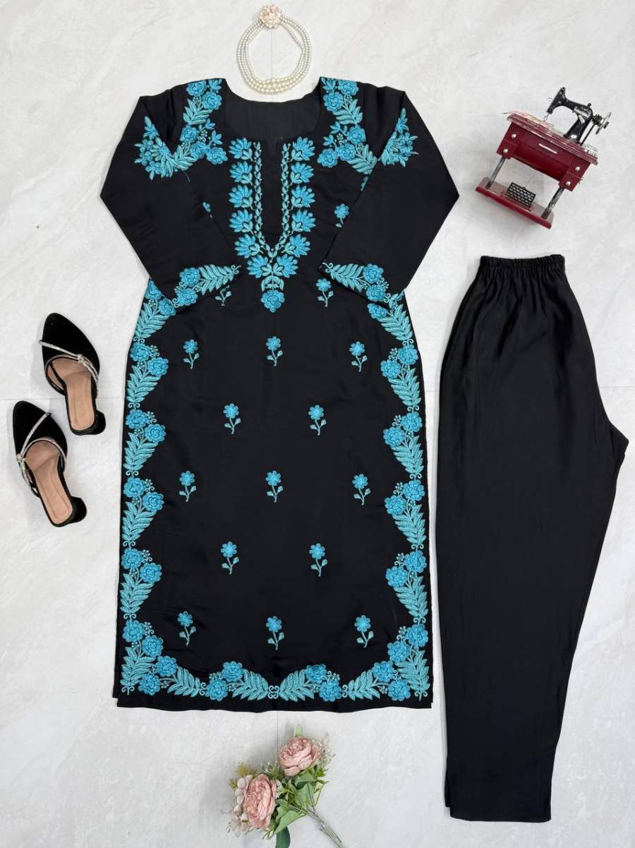 MODERN ROMAN SILK THREAD WORK TOP PENT SET DAILY WEAR WHOLESALE PRICE ETHNIC GARMENT (8)