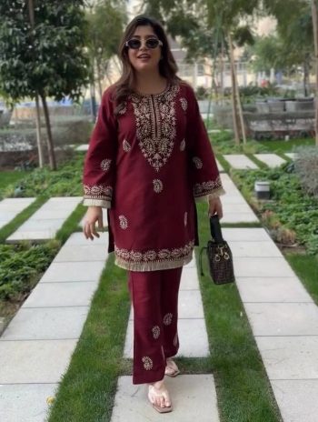 MODERN SLUB RATON THREAD WITH FANCY LACE WORK CO-ORD SET WINE