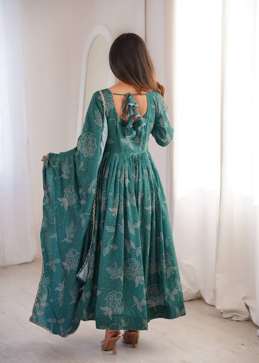 RICH LOOK MUSLIN PRINTED WORK GOWN BOTTOM WITH DUPATTA FESTIVE WEAR WHOLESALE PRICE ETHNIC GARMENT (7)