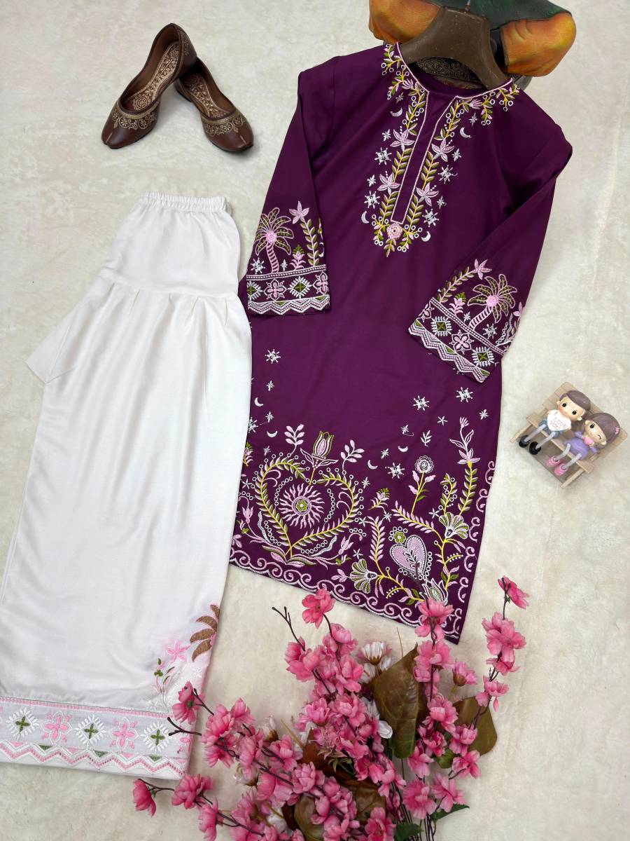 RICH LOOK RAYON COTTON THREAD EMBROIDERY WORK TOP PATIYALA WITH DUPATTA FESTIVE WEAR WHOLESALE PRICE ETHNIC GARMENT (16)