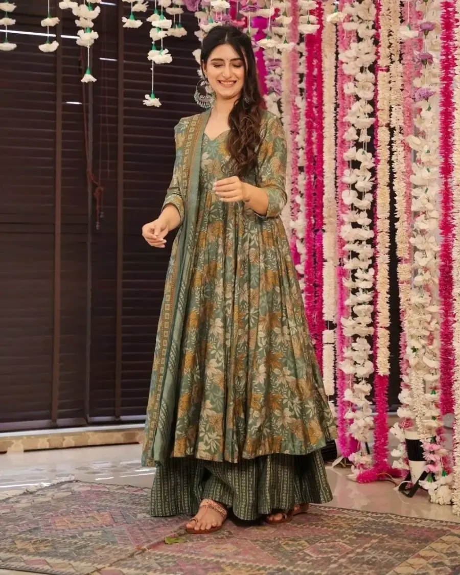 RICH LOOK RAYON SLUB PRINTED WORK GOWN BOTTOM WITH DUPATTA FESTIVE WEAR WHOLESALE PRICE ETHNIC GARMENT (5)