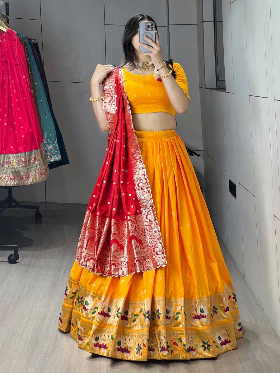 TRADITIONAL PAITHANI SILK ZARI WEAVING WORK WITH CONTRAST BORDER AND FLORALS WORK LEHENGA CHOLI WITH DUPATTA WEDDING WEAR WHOLESALE PRICE ETHNIC GARMENT (4)
