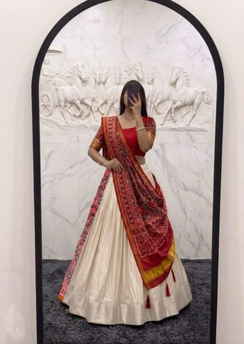 TRADITIONAL SILK DIGITAL PRINTED BLOUSE AND SAREE WITH PLAIN STITCHED LEHENGA CREAM AND  MAROON