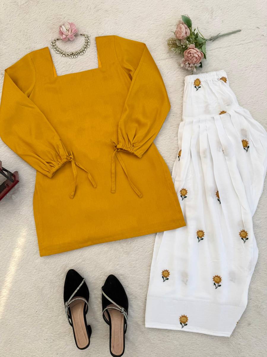 TRENDING RAYON PLAIN TOP WITH THREAD WORK PATIYALA DAILY WEAR WHOLESALE PRICE ETHNIC GARMENT (11)