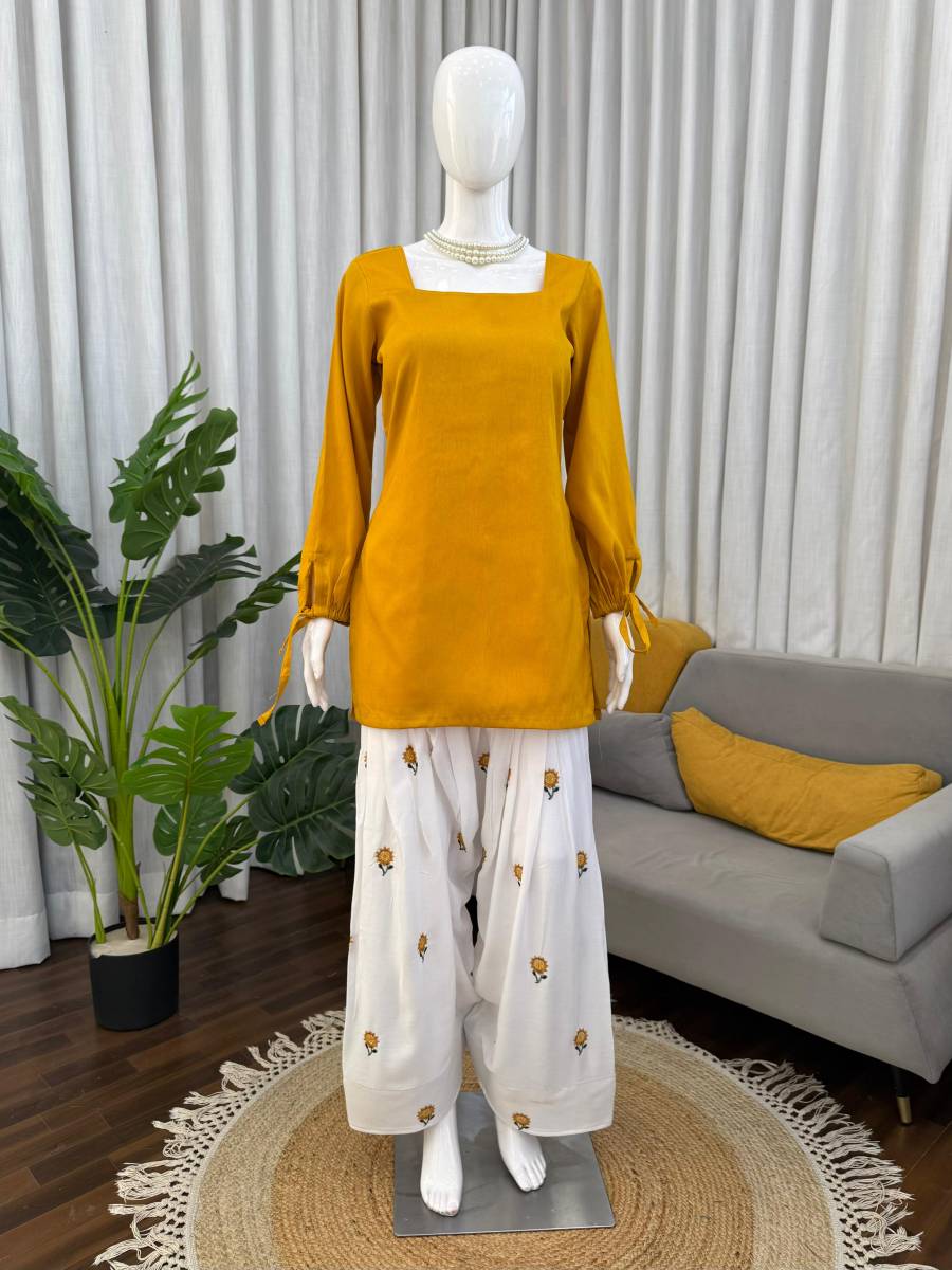 TRENDING RAYON PLAIN TOP WITH THREAD WORK PATIYALA DAILY WEAR WHOLESALE PRICE ETHNIC GARMENT (7)