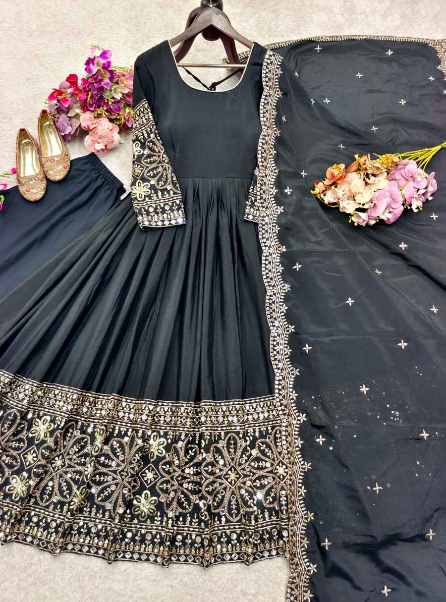 10DESIGNER CHINON SILK EMBROIDERY 5 MM SEQUENCE WITH REAL MIRROR WORK GOWN BOTTOM WITH DUPATTA FESTIVE WEAR WHOLESALE PRICE ETHNIC GARMENT (9)