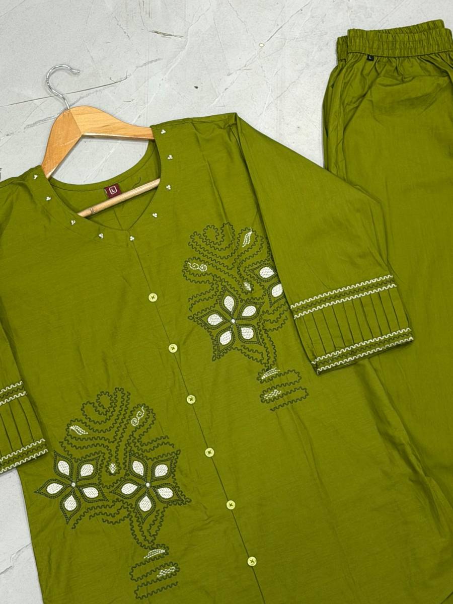 14RICH LOOK COTTON MULTI EMBROIDERY THREAD WORK CO-ORD SET CASUAL WEAR WHOLESALE PRICE ETHNIC GARMENT (23)