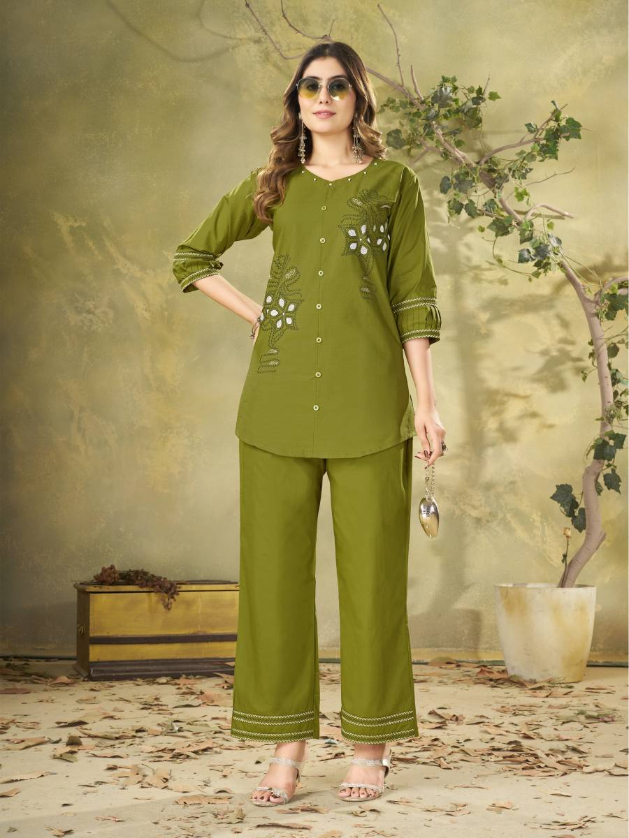 14RICH LOOK COTTON MULTI EMBROIDERY THREAD WORK CO-ORD SET CASUAL WEAR WHOLESALE PRICE ETHNIC GARMENT (24)