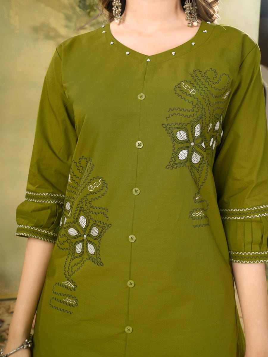 14RICH LOOK COTTON MULTI EMBROIDERY THREAD WORK CO-ORD SET CASUAL WEAR WHOLESALE PRICE ETHNIC GARMENT (26)