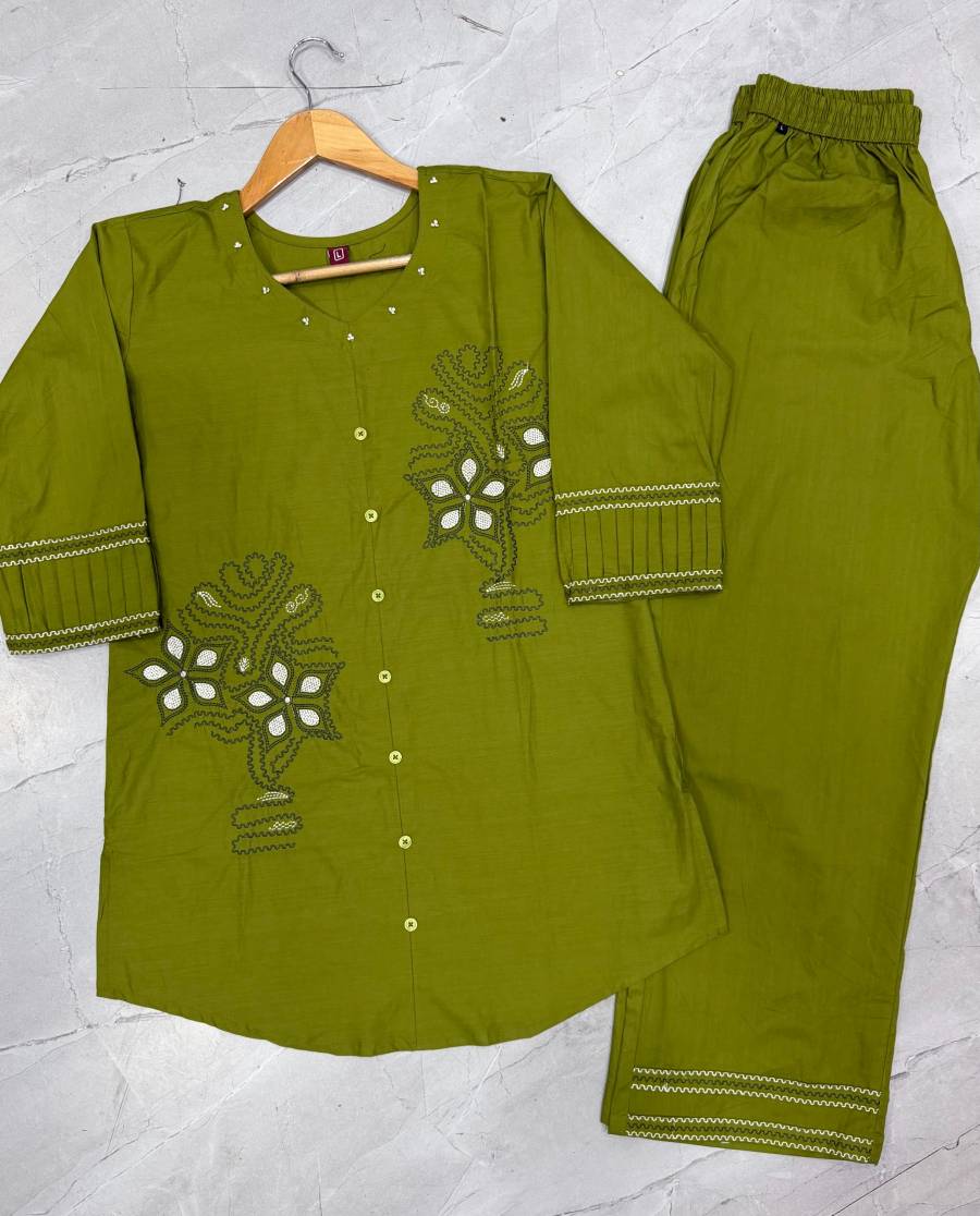 14RICH LOOK COTTON MULTI EMBROIDERY THREAD WORK CO-ORD SET CASUAL WEAR WHOLESALE PRICE ETHNIC GARMENT (29)