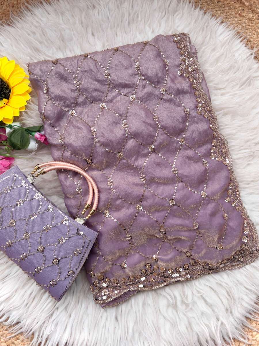 1DESIGNER SPACE SILK ORIGINAL GOLD BEADS WORK WITH CUT WORK BORDER SAREE WITH UNSTITCHED BLOUSE WITH SAME PURSE PARTY WEAR WHOLESALE PRICE ETHNIC GARMENT (2)