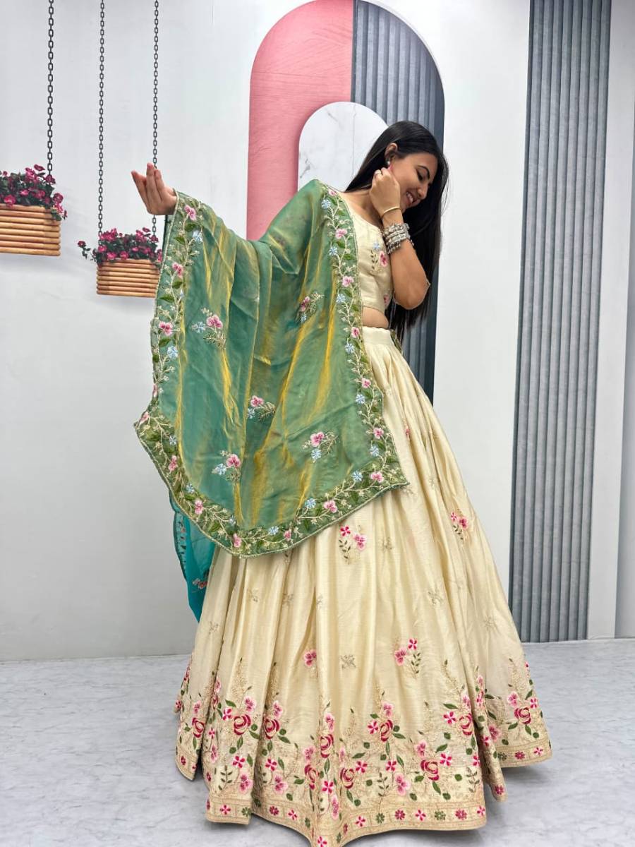 21MODERN CHINON EMBROIDERY THREAD & SEQUENCE WORK LEHENGA CHOLI WITH DUPATTA WEDDING WEAR WHOLESALE PRICE ETHNIC GARMENT (13)