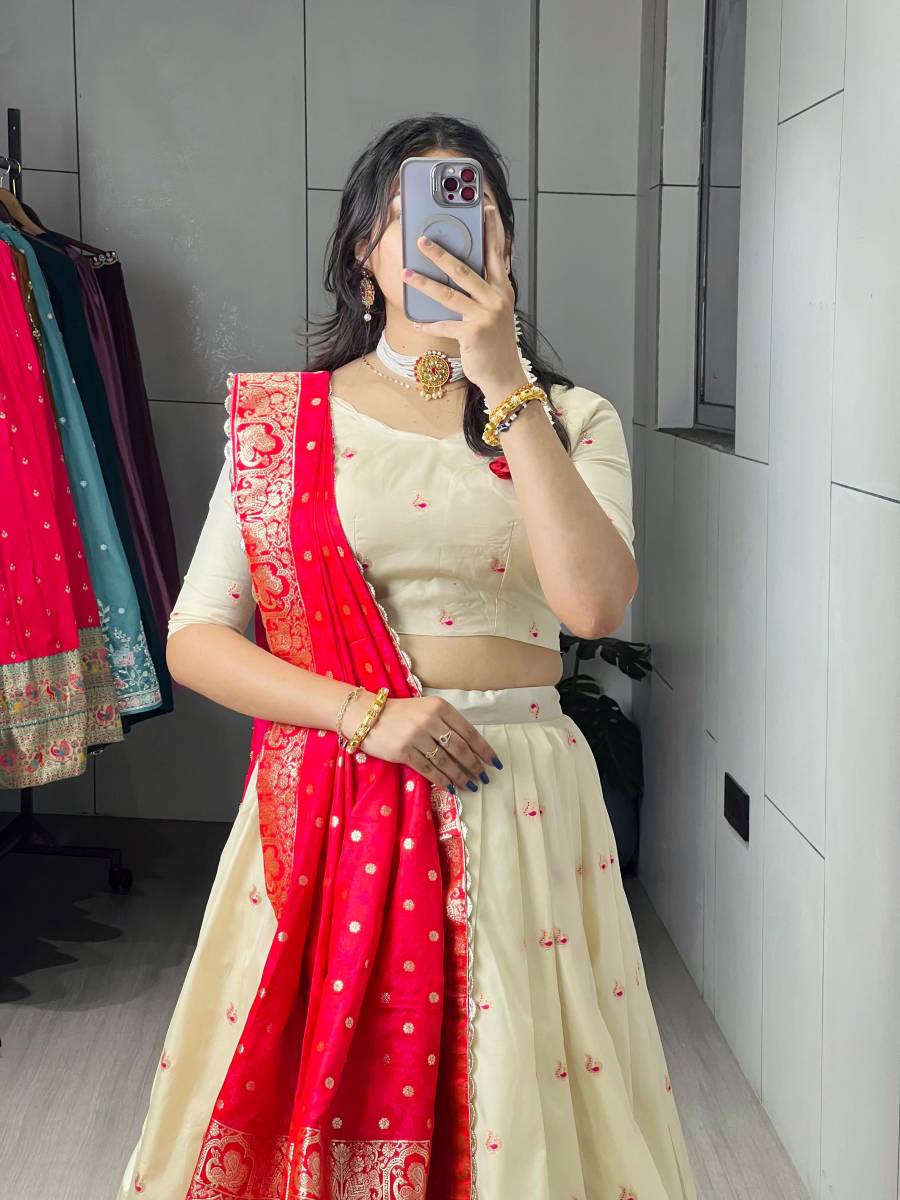 2DESIGNER PAITHANI SILK ZARI WEAVING WORK WITH COLORED BORDER AND BUTTI WORK LEHENGA CHOLI WITH DUPATTA WEDDING WEAR WHOLESALE PRICE ETHNIC GARMENT (13)