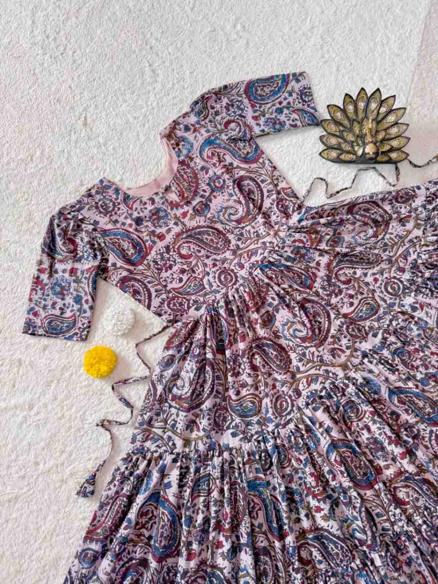 2MODERN CAMBRIC COTTON KALAMKARI PRINT GOWN DAILY WEAR WHOLESALE PRICE ETHNIC GARMENT (7)