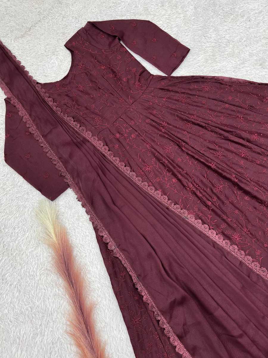 3DESIGNER GEORGETTE SILK THREAD EMBROIDERY WORK WITH GPO LACE BORDER WORK GOWN WITH DUPATTA WEDDING WEAR WHOLESALE PRICE ETHNIC GARMENT (17)