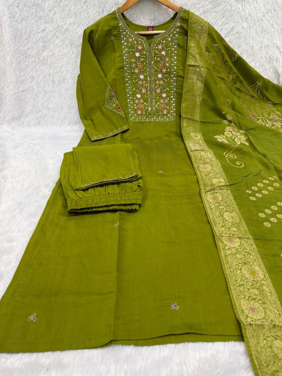 3DESIGNER MANGO SILK MULTI EMBROIDERY SEQUENCE WITH HAND WORK TOP BOTTOM WITH DUPATTA FESTIVE WEAR WHOLESALE PRICE ETHNIC GARMENT (9)