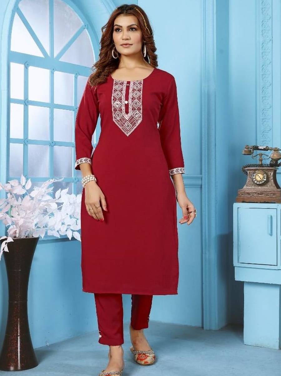 3FANCY RINKAL COTTON EMBROIDERY WORK TOP PENT SET DAILY WEAR WHOLESALE PRICE ETHNIC GARMENT (15)