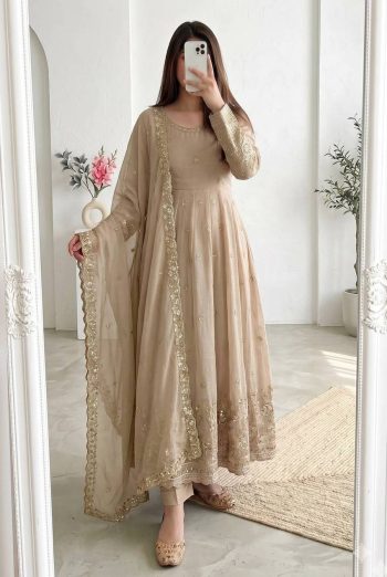 MODERN CRUNCHY SILK EMBROIDERY SEQUENCE WORK GOWN BOTTOM WITH DUPATTA CREAM