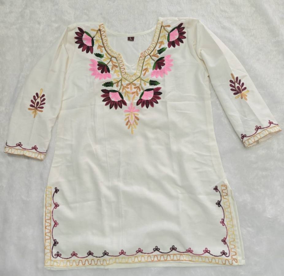4FANCY COTTON EMBROIDERY WORK TOP DAILY WEAR WHOLESALE PRICE ETHNIC GARMENT (16)