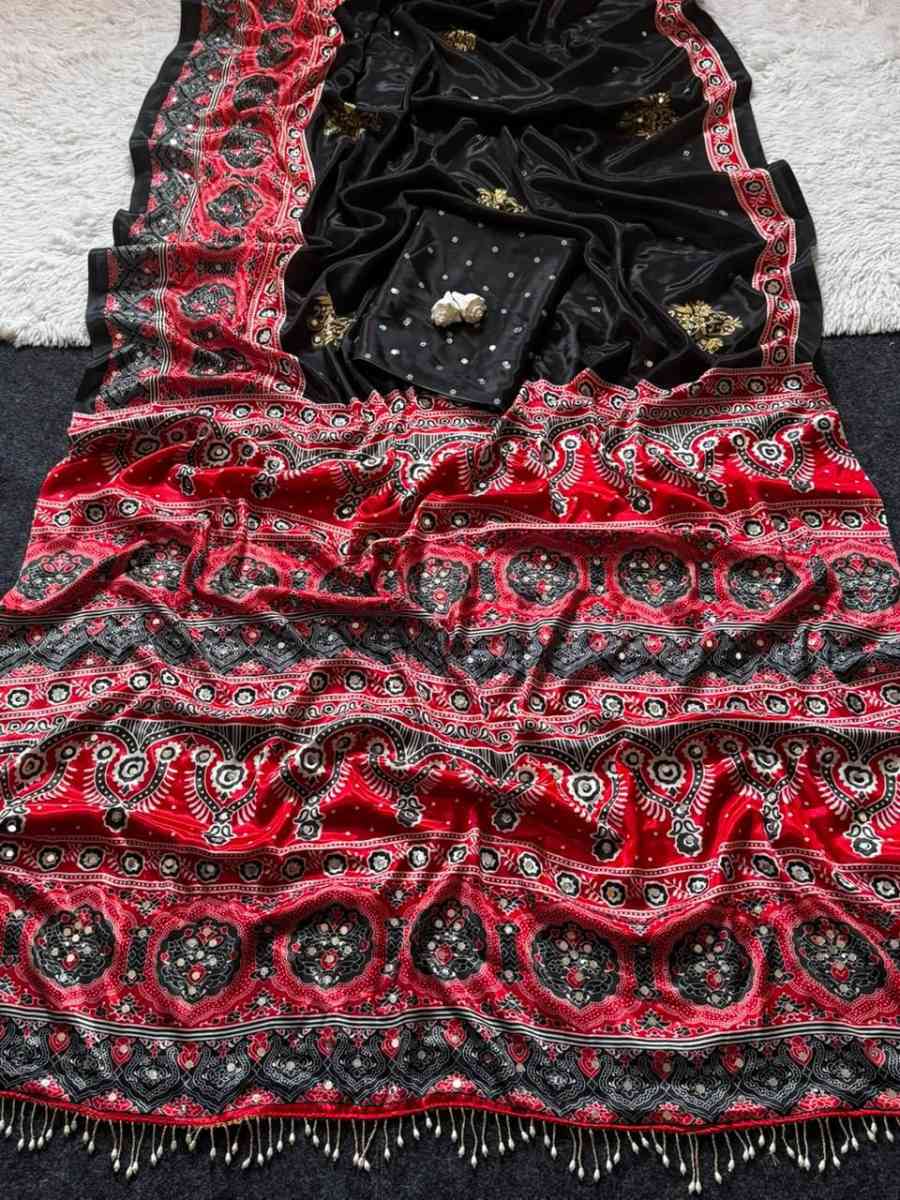 5FANCY SATIN AJARAKH PRINT WITH REAL MIRROR WORK SAREE WITH UNSTITCHED BLOUSE FESTIVE WEAR WHOLESALE PRICE ETHNIC GARMENT (11)