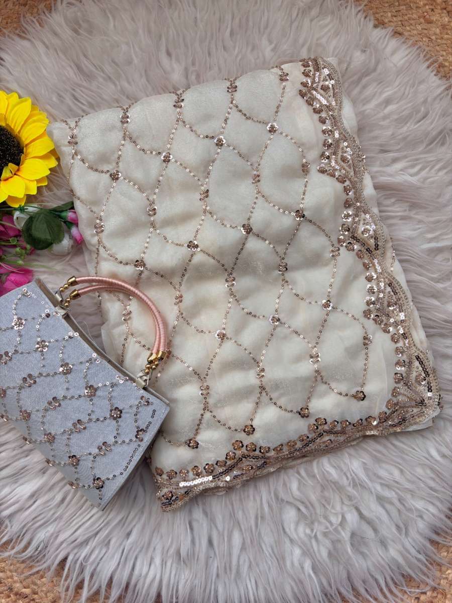 8DESIGNER SPACE SILK ORIGINAL GOLD BEADS WORK WITH CUT WORK BORDER SAREE WITH UNSTITCHED BLOUSE WITH SAME PURSE PARTY WEAR WHOLESALE PRICE ETHNIC GARMENT (17)