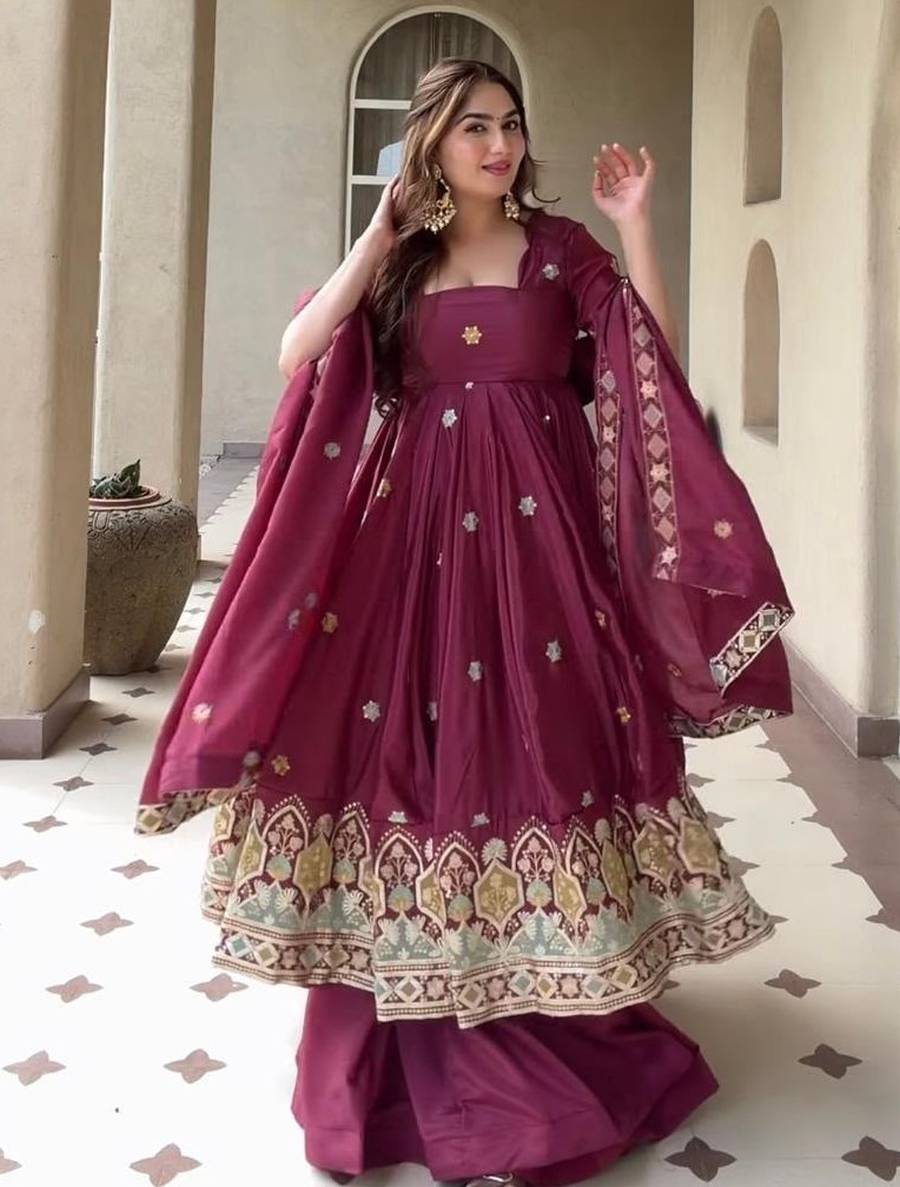 DESIGNER CREPE SILK EMBROIDERY WORK GOWN PALAZZO WITH DUPATTA WEDDING WEAR WHOLESALE PRICE ETHNIC GARMENT (4)