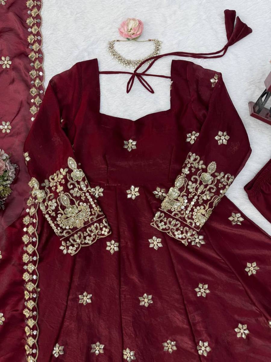 DESIGNER FENDY SILK THREAD AND 3MM AND 9MM SEQUENCE WORK GOWN BOTTOM WITH DUPATTA WEDDING WEAR WHOLESALE PRICE ETHNIC GARMENT (38)