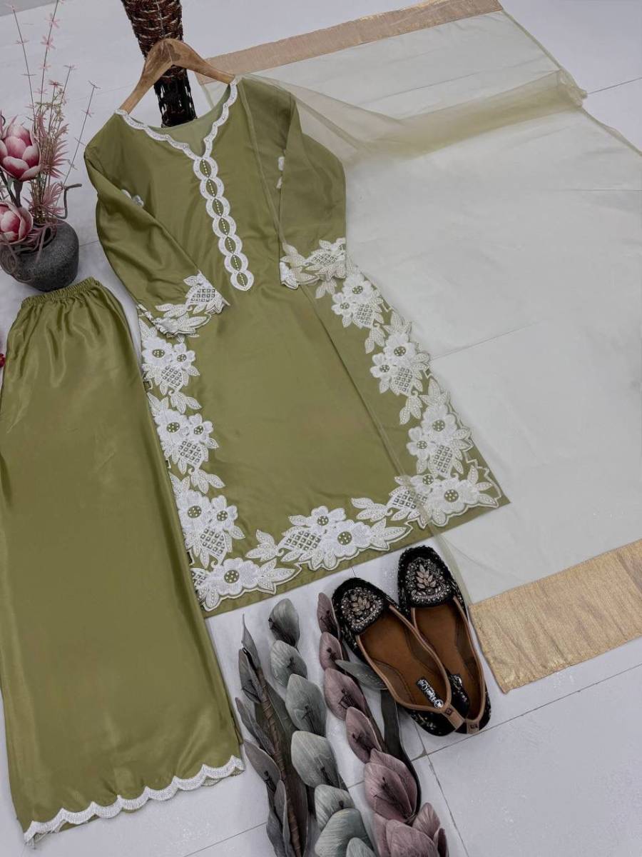 DESIGNER NATURAL SILK EMBROIDRY WORK WITH HEAVY PERAL MOTI HAND WORK TOP PALAZZO WITH DUPATTA FESTIVE WEAR WHOLESALE PRICE ETHNIC GARMENT (11)