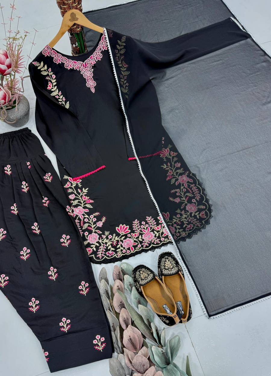 DESIGNER ROMAN SILK EMBROIDERY WORK WITH FANCY LACE BORDER WORK TOP PATIYALA WITH DUPATTA FESTIVE WEAR WHOLESALE PRICE ETHNIC GARMENT (5)