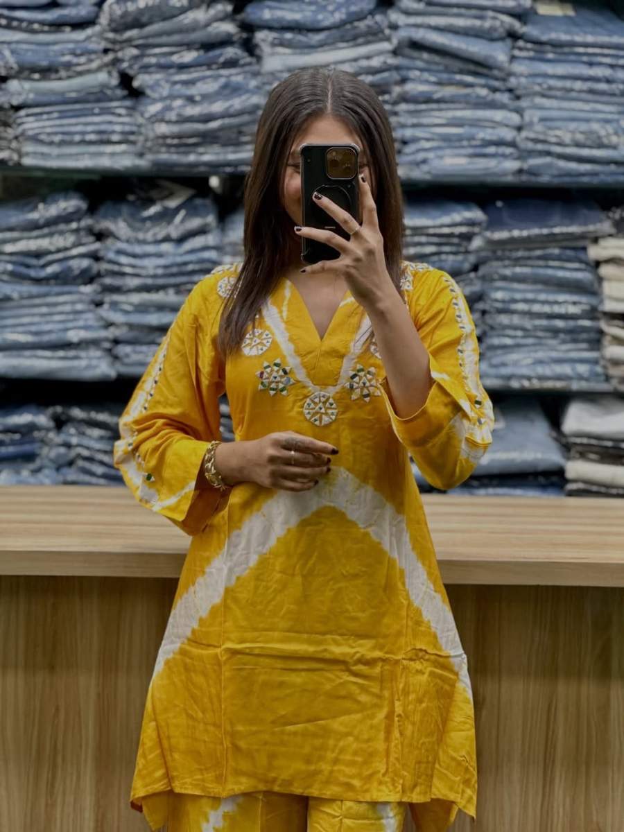 DESIGNER RUSSIAN SILK HANDWORK CO ORD SET DAILY WEAR WHOLESALE PRICE ETHNIC GARMENT (14)