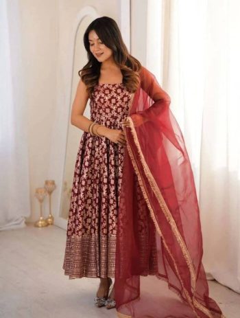 FANCY CHANDERI JACQUARD BUTTI THREAD WITH SEQUENCE WORK GOWN BOTTOM WITH DUPATTA MAROON