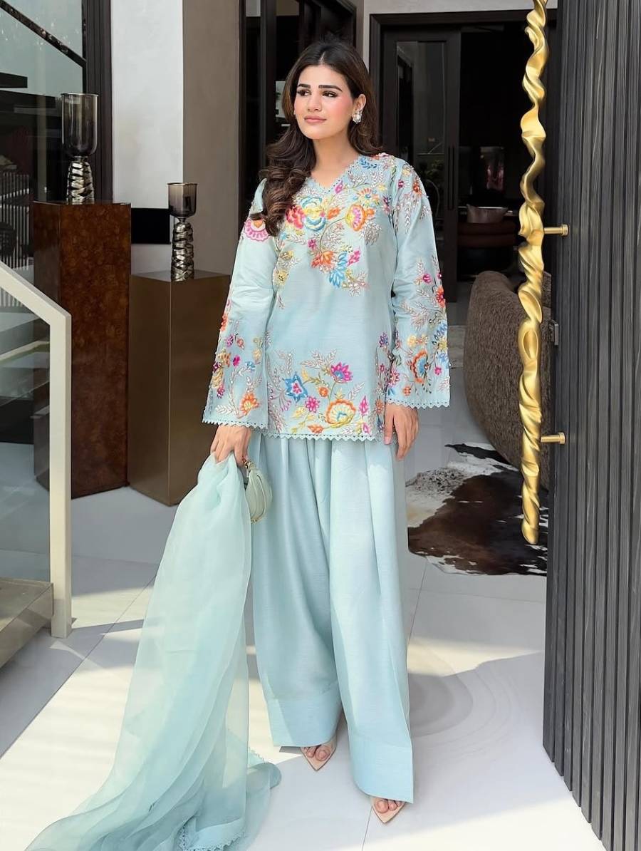 FANCY CREPE SILK SEQUENCE EMBROIDERY WITH BORDER LACE WORK TOP PATIYALA WITH DUPATTA FESTIVE WEAR WHOLESALE PRICE ETHNIC GARMENT (3)