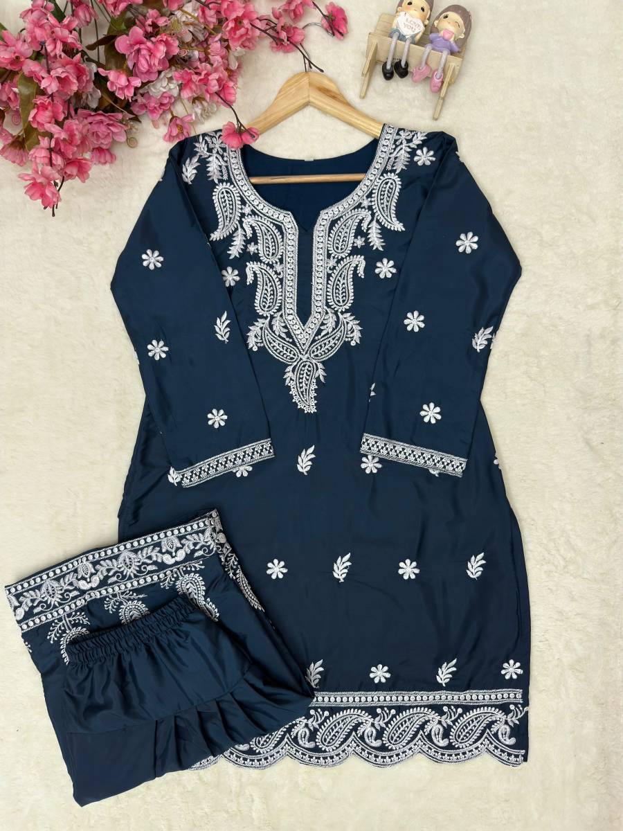 FANCY FRENCH CREPE SILK THREAD EMBROIDERY WORK KURTI PALAZZO SET OFFICE WEAR WHOLESALE PRICE ETHNIC GARMENT (17)