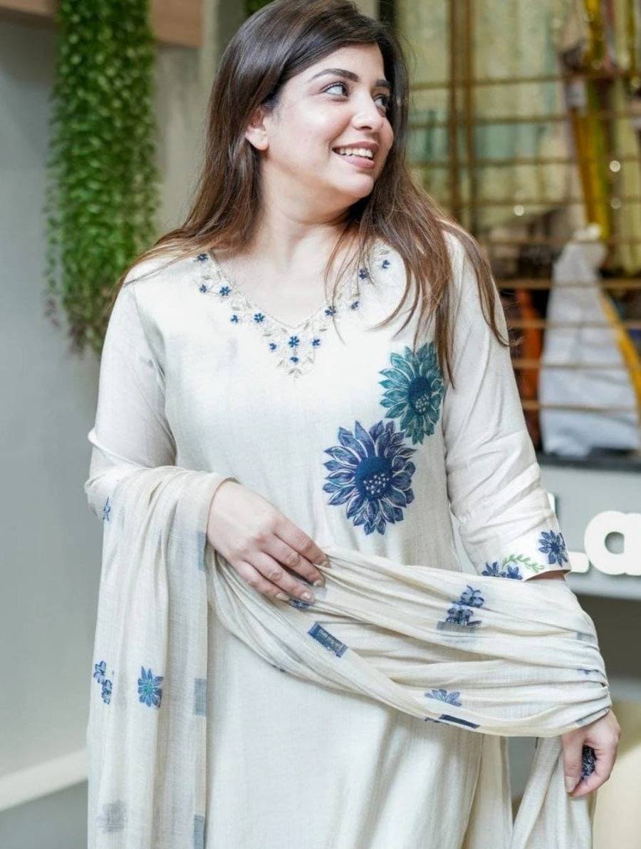FANCY MORGAN SILK SEQUENCE DIGITAL PRINT WORK TOP BOTTOM WITH DUPATTA FESTIVE WEAR WHOLESALE PRICE ETHNIC GARMENT (2)