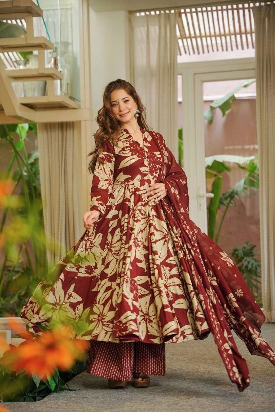FANCY MUSLIN COTTON DIGITAL PRINT WORK GOWN BOTTOM WITH DUPATTA FESTIVE WEAR WHOLESALE PRICE ETHNIC GARMENT (2)